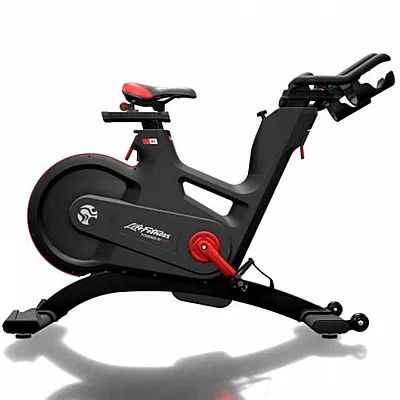 ����� ������� IC7 LIFE FITNESS