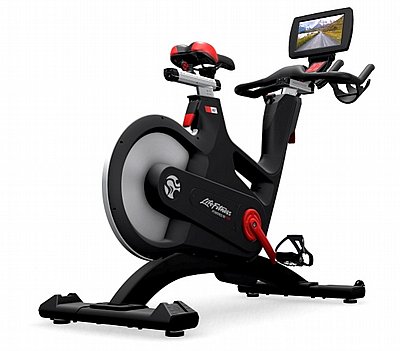 ����� ������� IC7 LIFE FITNESS