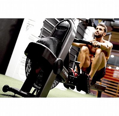 ����� ����� ������ Assault Air Rower Elite