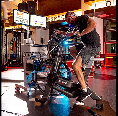 ����� ����� Assault Air Bike Elite