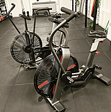 ����� ����� Assault Air Bike Elite
