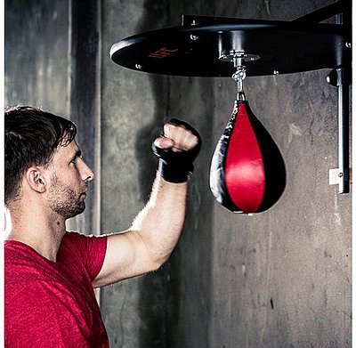 ����� ���� ����� UFC
