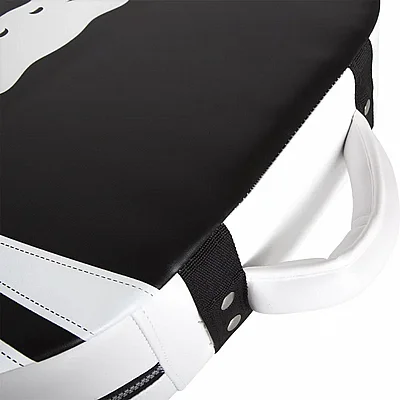 ���� ����� ���� Venum Long Kick Shield Black/Ice