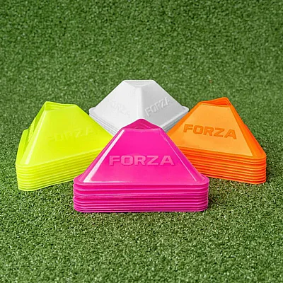 �� 40 ���� ����� ���� 4 ����� FORZA Mini Tri Cones