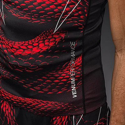 ����� ����� ������� ��� Venum Matupa Short Sleeve Rashguard Black/Red/Silver