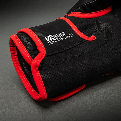 ����� ������ Venum Matupa Boxing Gloves