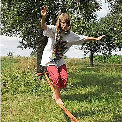 ������� 10 ��� (Slack line)