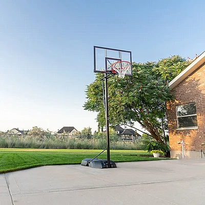 ���� �� ���� ������� 48 ���� - Lifetime Adjustable Portable Basketball Hoop