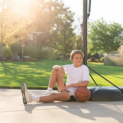 ���� �� ���� ������� 48 ���� - Lifetime Adjustable Portable Basketball Hoop