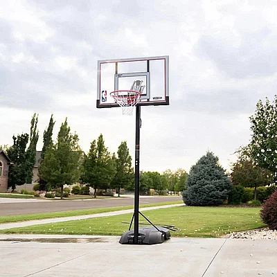 ���� �� ���� ������� 48 ���� - Lifetime Polycarbonate Adjustable Portable Basketball Hoop NBA Edition